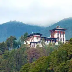 La ville de Jakar et son dzong